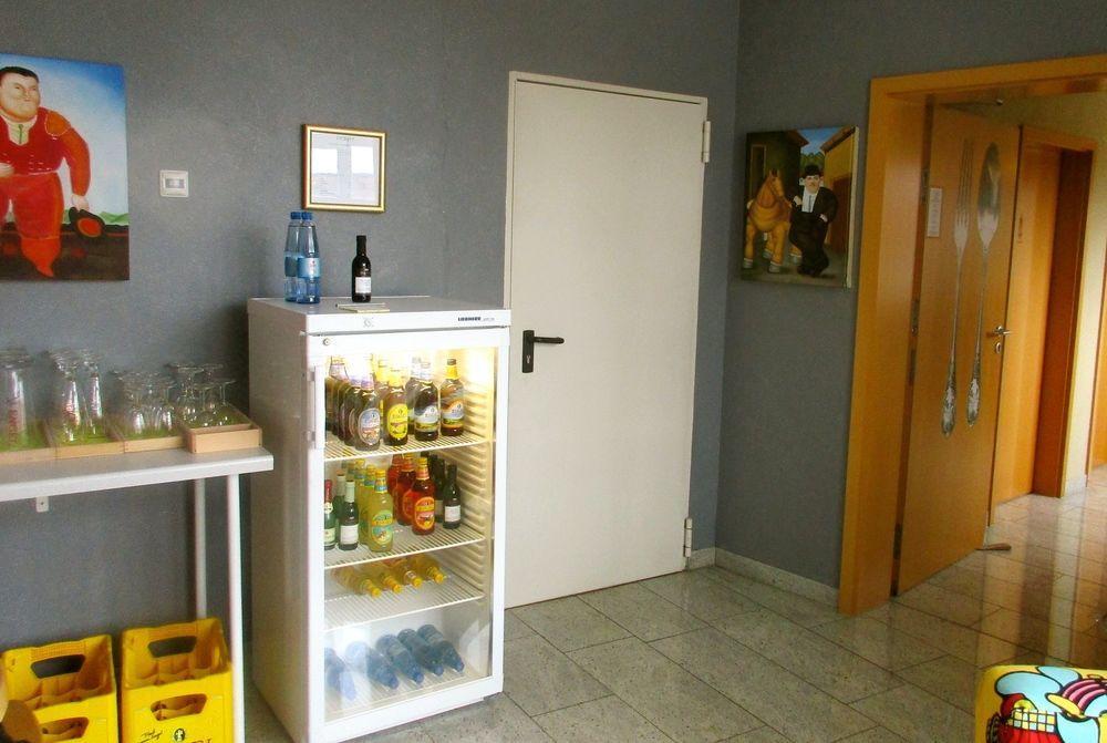 זינסהיים Hotel Restaurant Zehntscheune מראה חיצוני תמונה