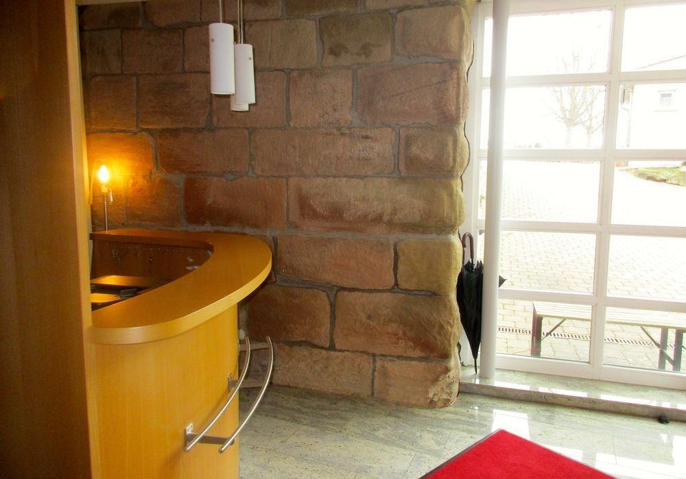 זינסהיים Hotel Restaurant Zehntscheune מראה חיצוני תמונה